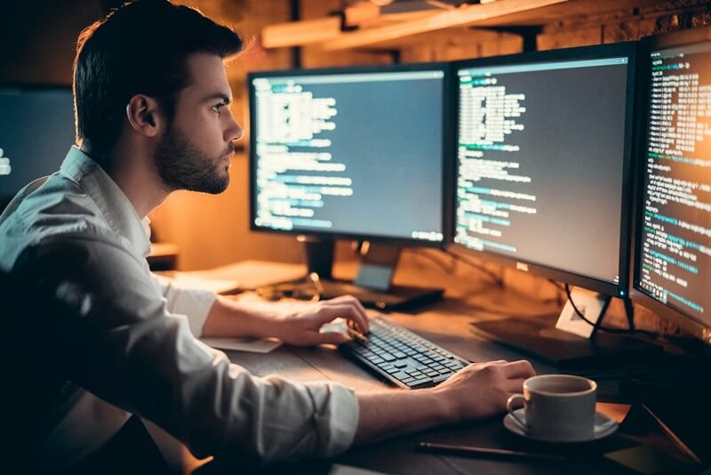 Imagem de capa: Conheça falhas comuns em softwares e saiba como evitá-las